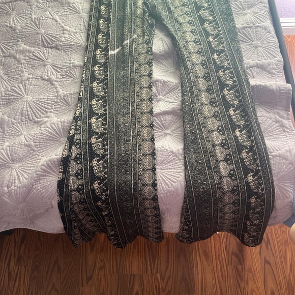 Flared leggings - Picture 7 of 7